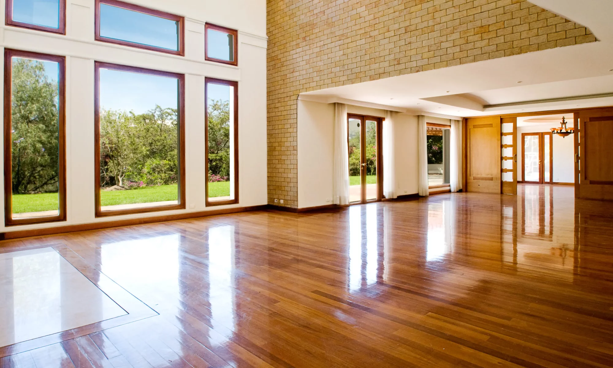 wooden floor polishing services